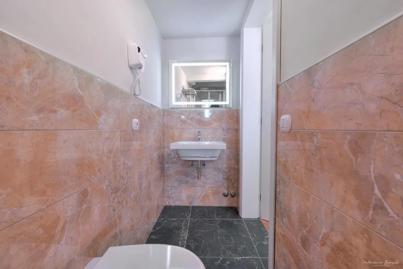 Hotel Cosmos Florence 3*,