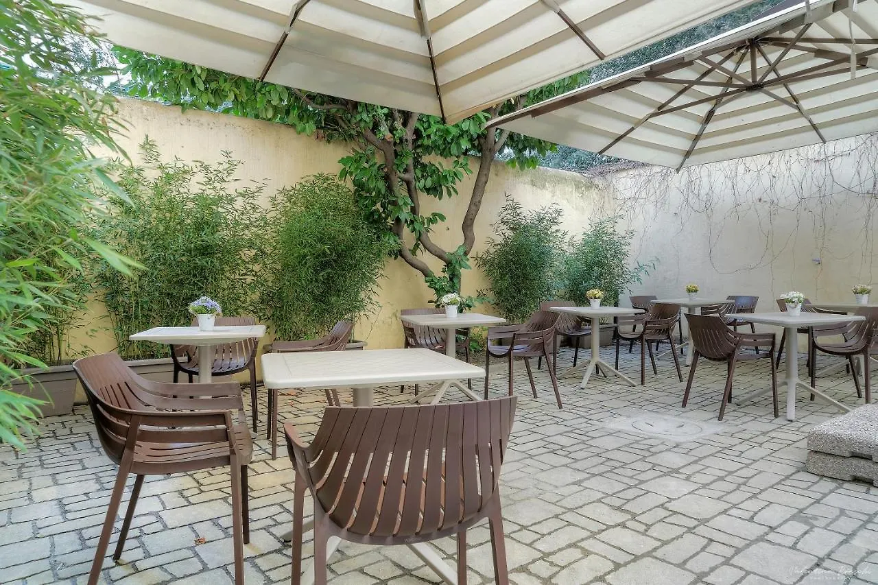 Hotel Cosmos فلورنس إيطاليا